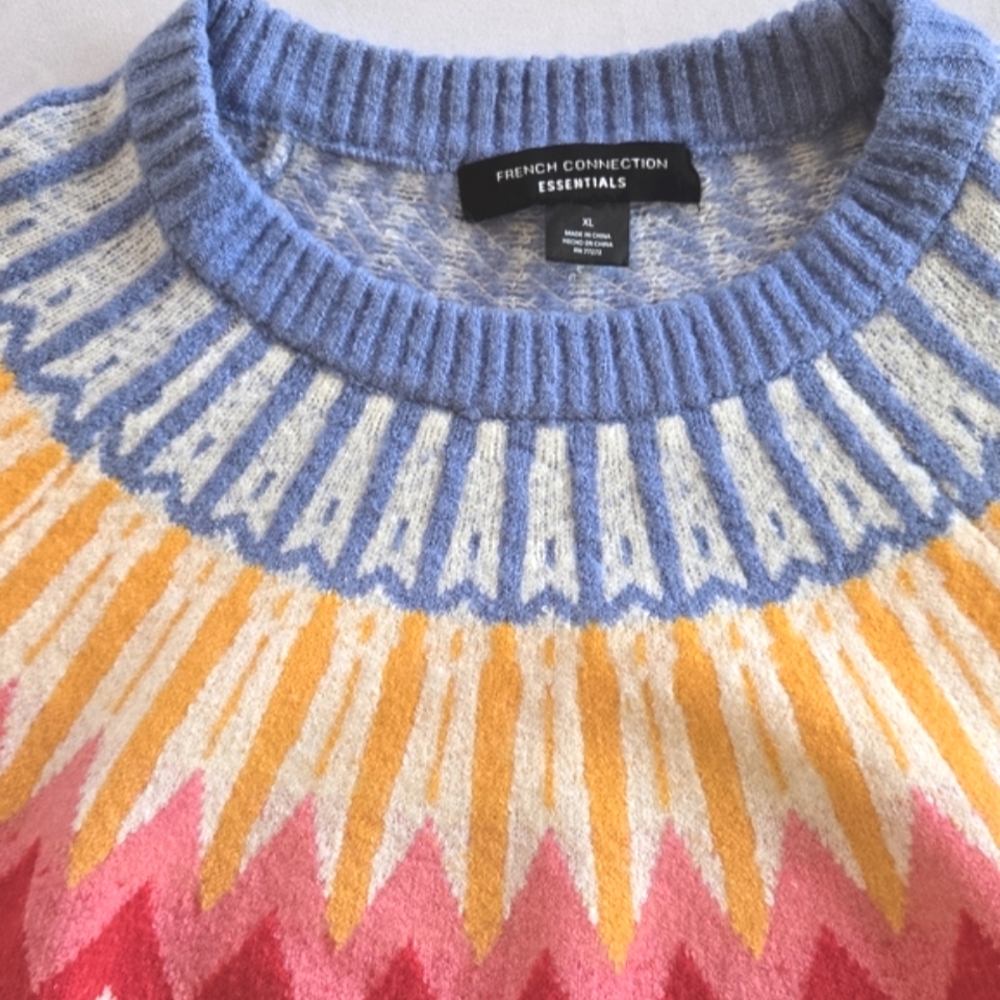French Connection Essentials Neya Printed Fair Isle Cropped Sweater Size XL - Picture 9 of 16